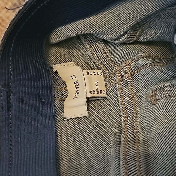 Flare Jeans - Picture 2 of 2